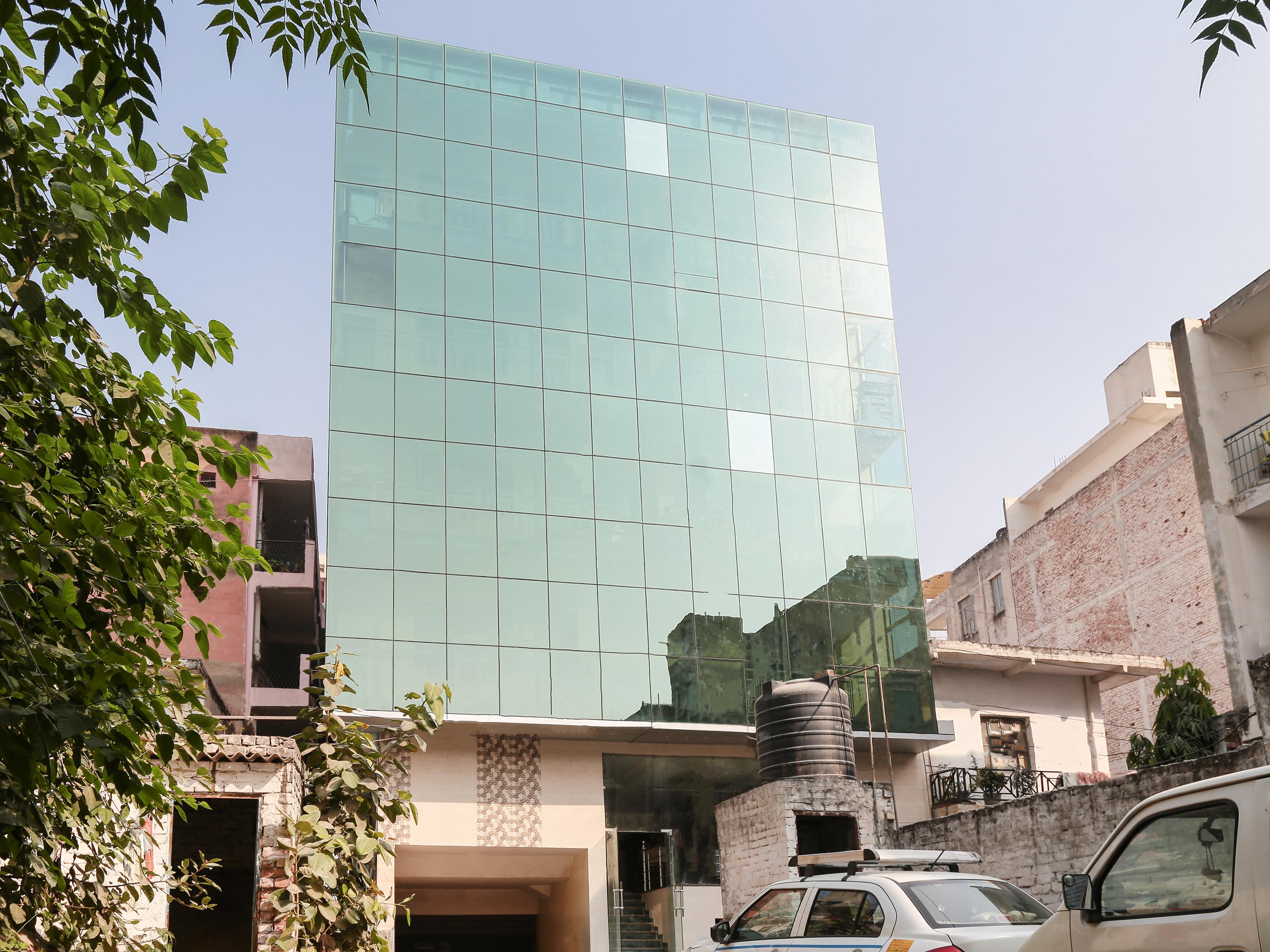 Aerocity Grand Nuova Delhi Esterno foto