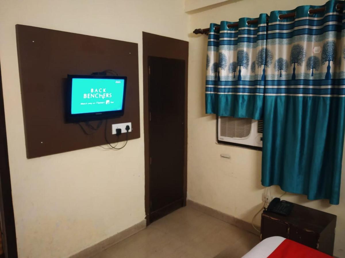 Aerocity Grand Nuova Delhi Esterno foto